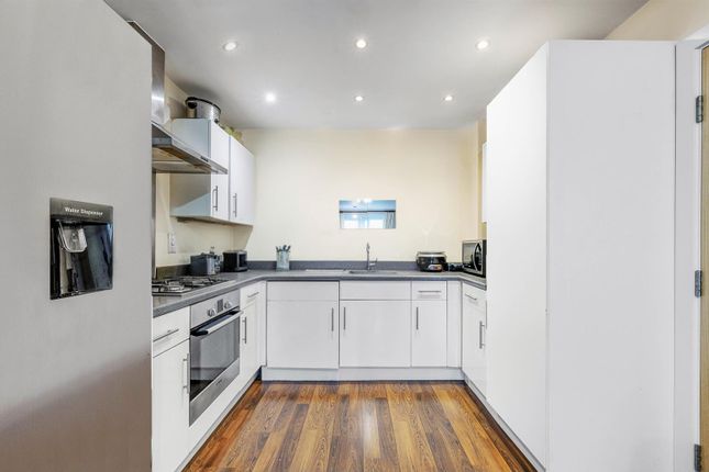 2-bed flat on 42 Harborough House, Harborough House, Taywood Road, Northolt, £200,000