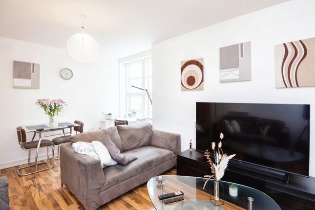 Apartment 59, The Quadrangle, 1, Lower Ormond Street, Manchester photo 2