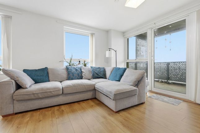 Rivers Apartments,64, Cannon Road, London photo 4