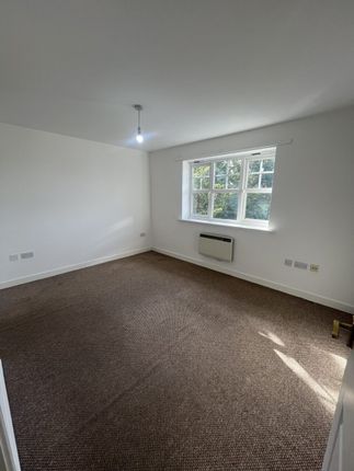 Ampleforth Drive, Willenhall photo 5