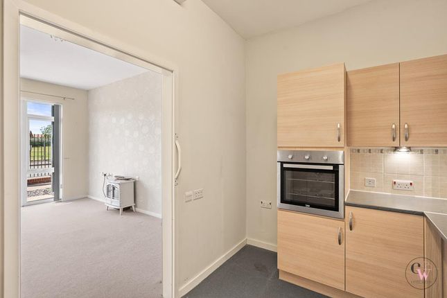 20, Hazelmere, Winsford photo 4