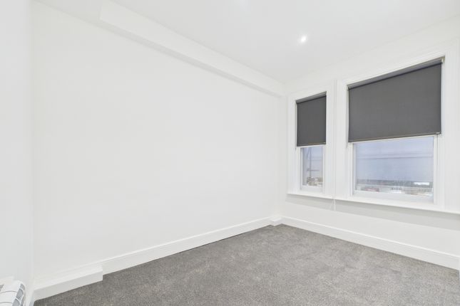 Flat 2, 22, Clarence Square, Brighton photo 5