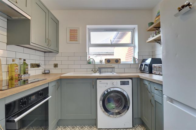 14D, Waverley Grove, Southsea photo 4