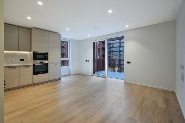 DF Flat 405 Bowline House 5, Hemlock Street, London photo 2