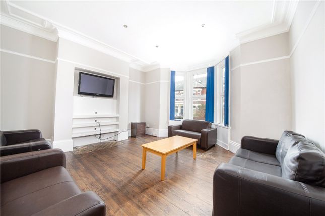 Devonshire Place, Newcastle Upon Tyne photo 2