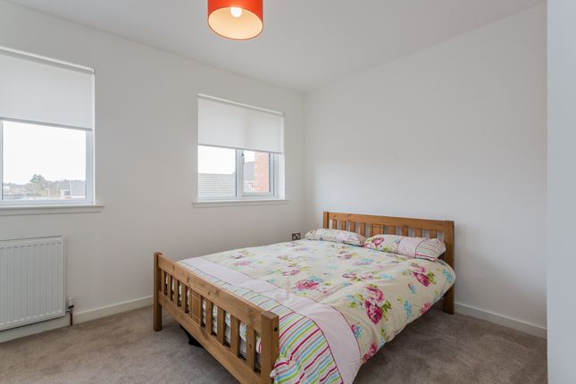 Town house for sale in 121 Ivy Gardens, Paisley