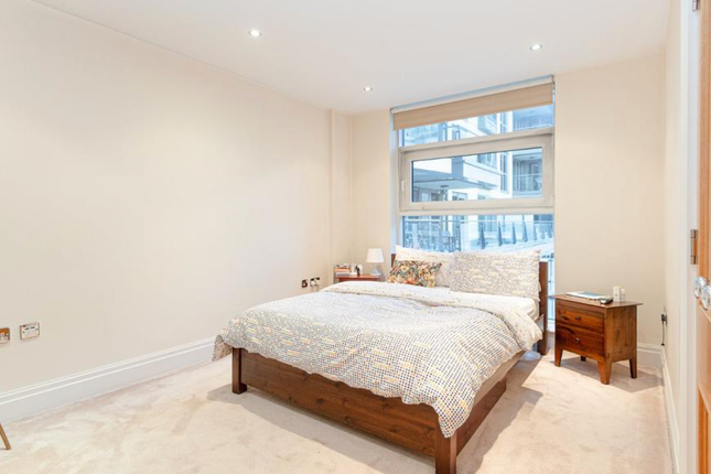 Flat to rent in The Boulevard, Imperial Wharf, London