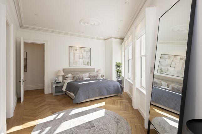 Flat for sale in Oceanic House, St James'