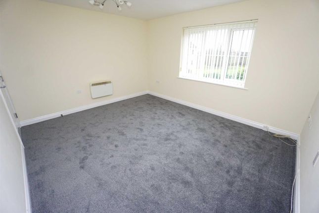 5, Browsholme Court, Westhoughton photo 2