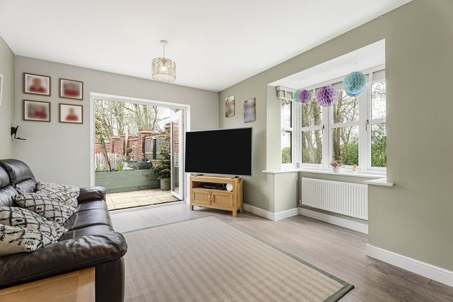 11, Ash Crescent, Harwell photo 3