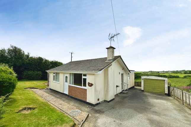 2-bed house on 18, Relistian Park, Hayle, £260,000