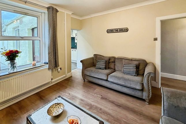 60, Cwmfelin Road, Llanelli photo 3