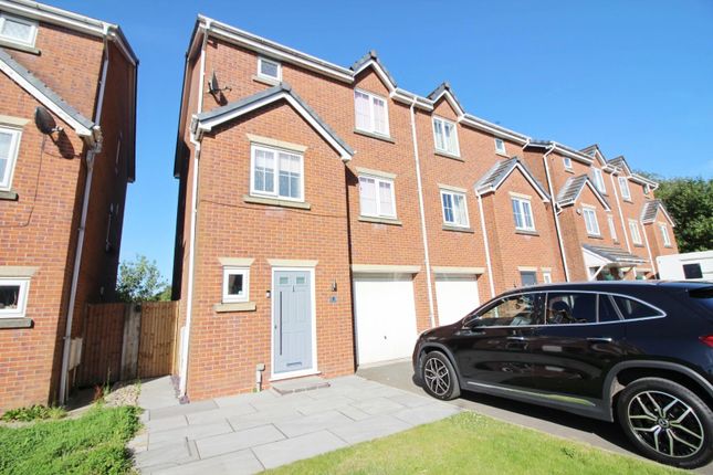 Thumbnail Semi-detached house to rent in Valley View, Bury