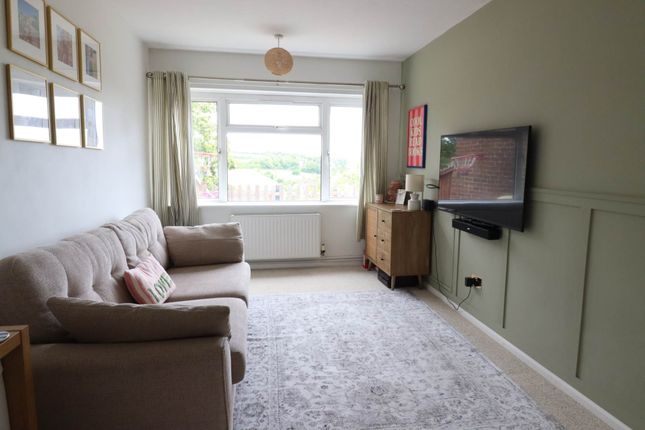 23, Newby Acre, Marlborough photo 4