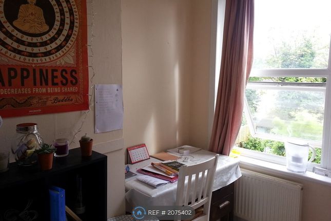 Terraced house to rent in Ladysmith Road, Brighton