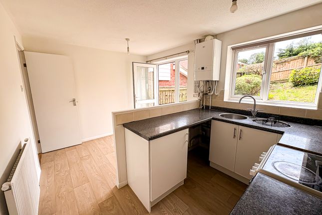 19, Stoke Valley Road, Exeter photo 4