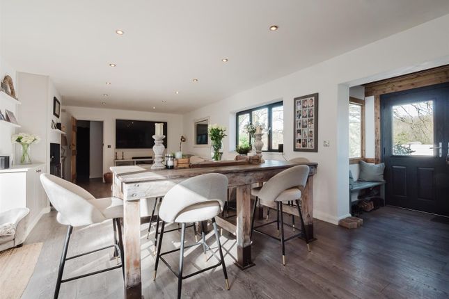 Living And Dining Area