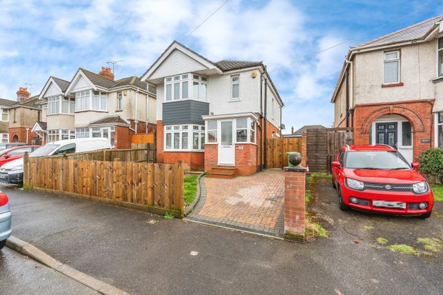 Detached house for sale in Meadowmead Avenue, Southampton, Hampshire