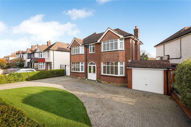 park-way-maidstone-me15-3-bedroom-detached-house-for-sale-61212791