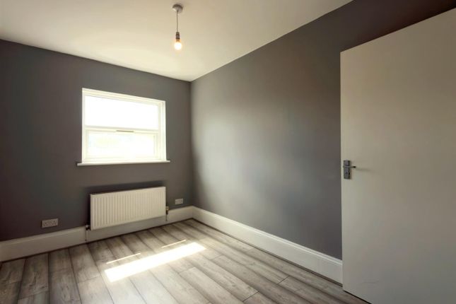 Flat 1, 15A Frances Street, Woolwich photo 5