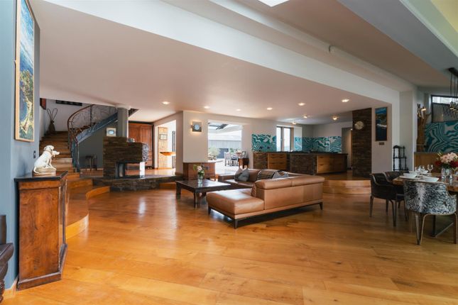 Living Kitchen
