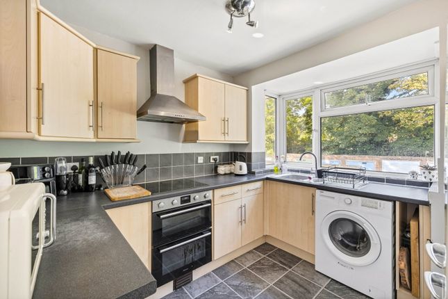 108, Orpin Road, Redhill photo 4