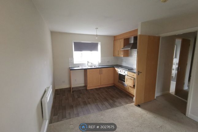 Henley Court, Whiston photo 2