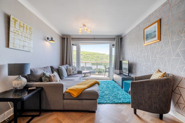 Apartment 2, Waves,, Watergate Bay, Cornwall photo 3