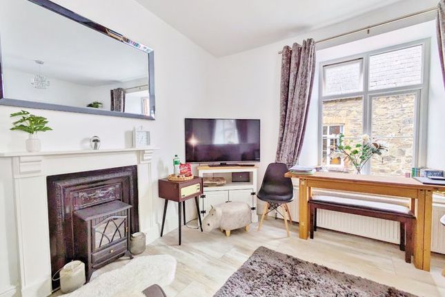 Flat for sale in Victoria Place, Lynton