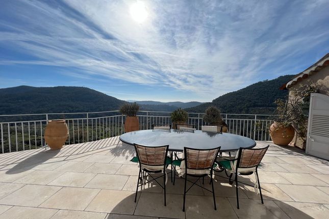 Apartment for sale in Bargemon, Var Countryside (Fayence, Lorgues, Cotignac), Provence - Var