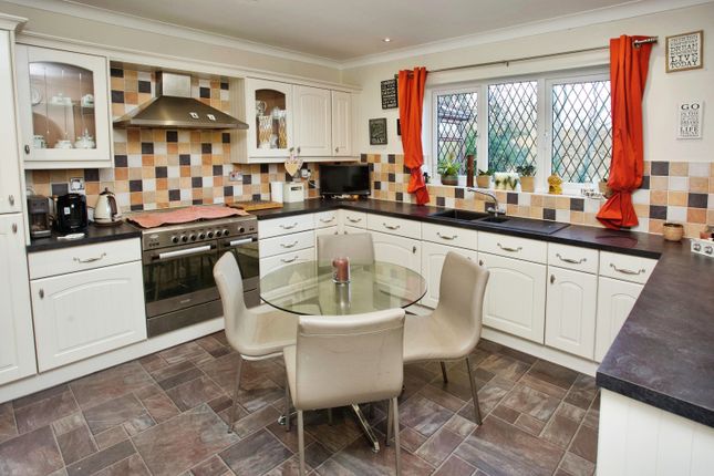 Detached house for sale in Chalice Court, Hedge End, Southampton, Hampshire