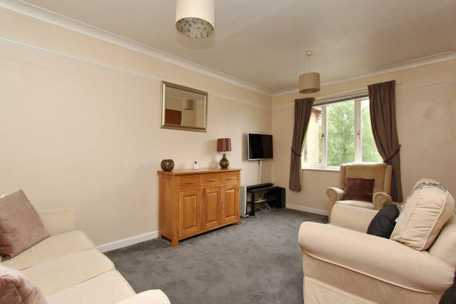 Tanners Court, Midland Way, South Gloucestershire photo 3