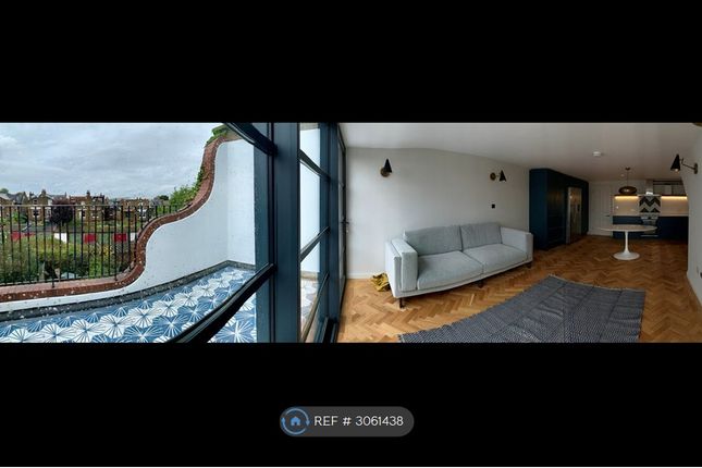 C Lordship Lane, London photo 3