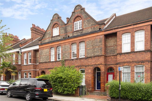 Thumbnail Flat to rent in Barcombe Avenue, London