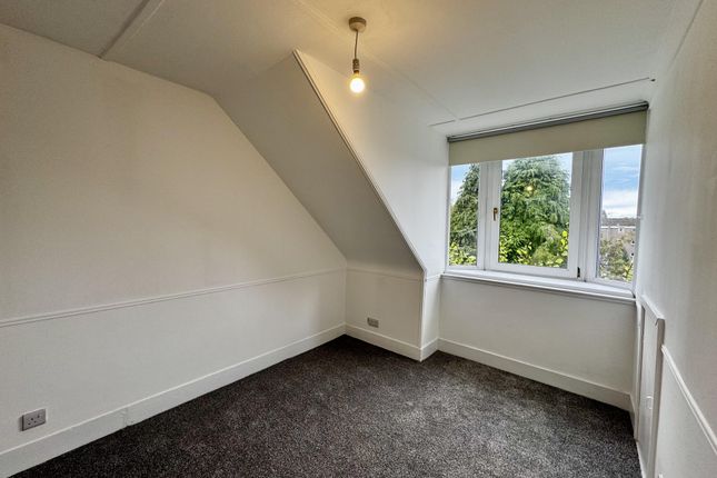 Top Floor Flat Right, 30 South Mount Street, Aberdeen, AB25 2TB, Aberdeen photo 3