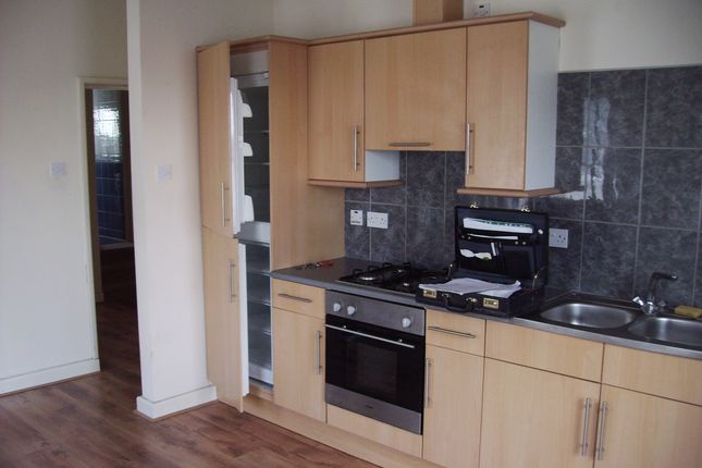 Flat G , 5-7 Lansdown Square, Gravesend photo 3