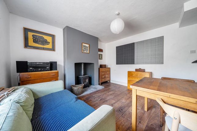 6 ASHMOOR PLACE, Kington, Kington photo 2