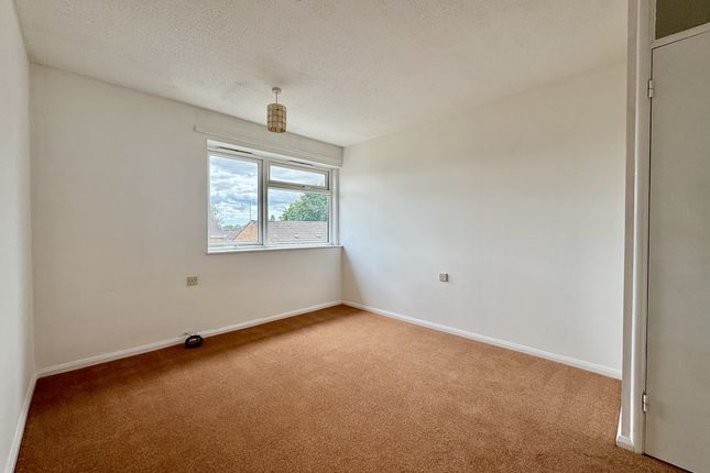 84b, Hamlin Gardens, Exeter photo 4