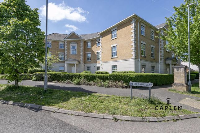 Thumbnail Flat for sale in King Henry Court, Deer Park Way, Waltham Abbey