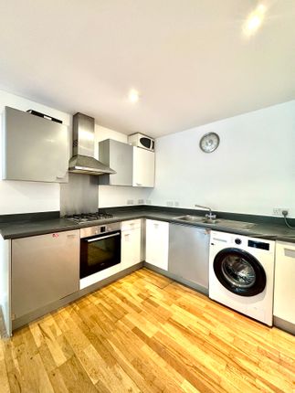 Flat 11, 419, High Road, Wood Green, London photo 4