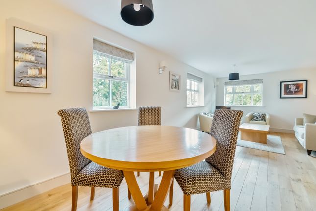 Flat for sale in Boughton House, Green Lane, Henley-On-Thames