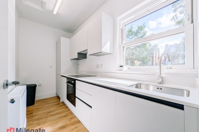 28B, Pendennis Road, Greater London photo 4