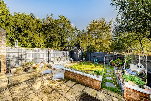 7, Meadow View, Bicester photo 2