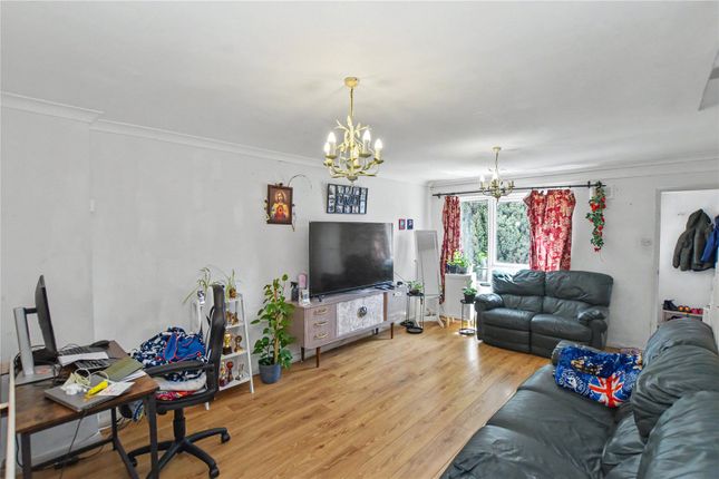 12, Pinney Close, Somerset photo 4