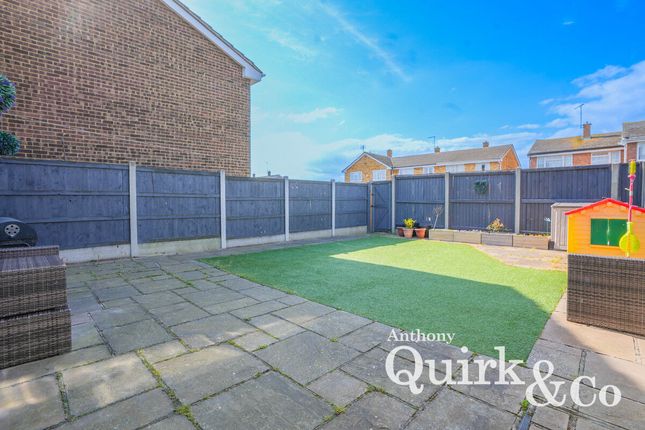 End terrace house for sale in Chiltern Approach, Canvey Island