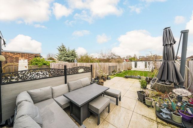 8, Fulwell Park Avenue, Twickenham photo 4