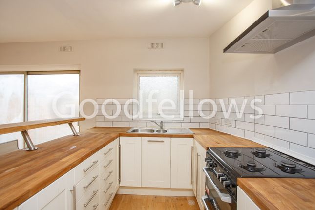 4, Bordesley Road, Morden photo 2