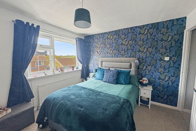 6, Chelmer Close, Plymouth photo 4