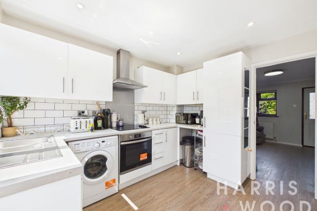 15 Tabor Road, Colchester, Essex photo 2