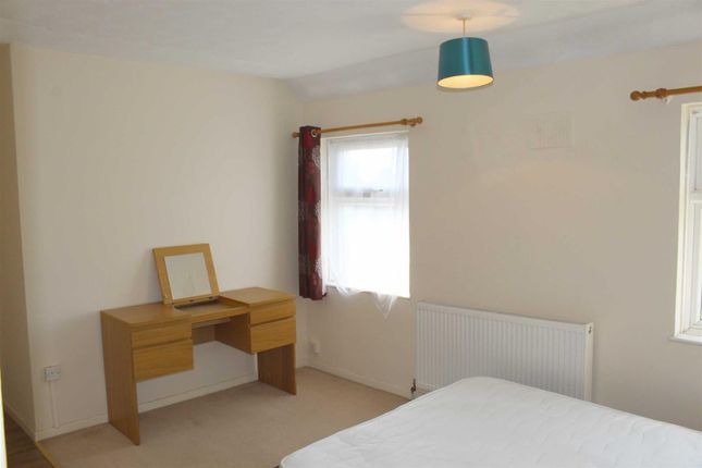A Larger Local Choice Of Flats To Rent In Swindon Wiltshire